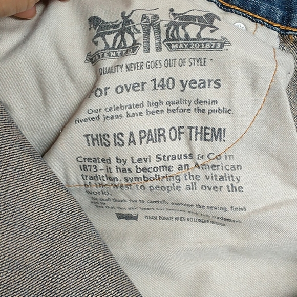 Levi's 505 Men's Relaxed Straight Jeans Size 40X30 - Picture 7 of 10